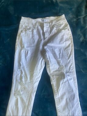 TALA White Skinny Jeans - Distressed High-Rise